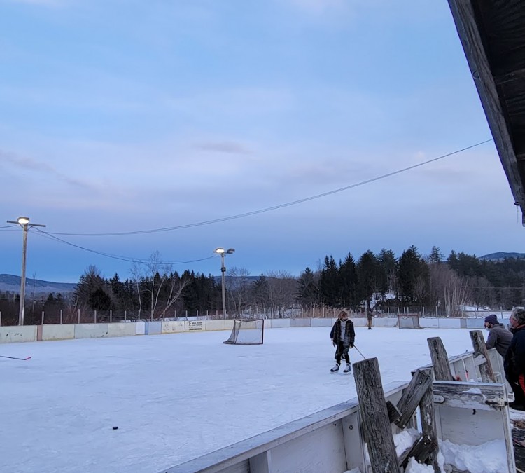 skatium-ice-rink-photo